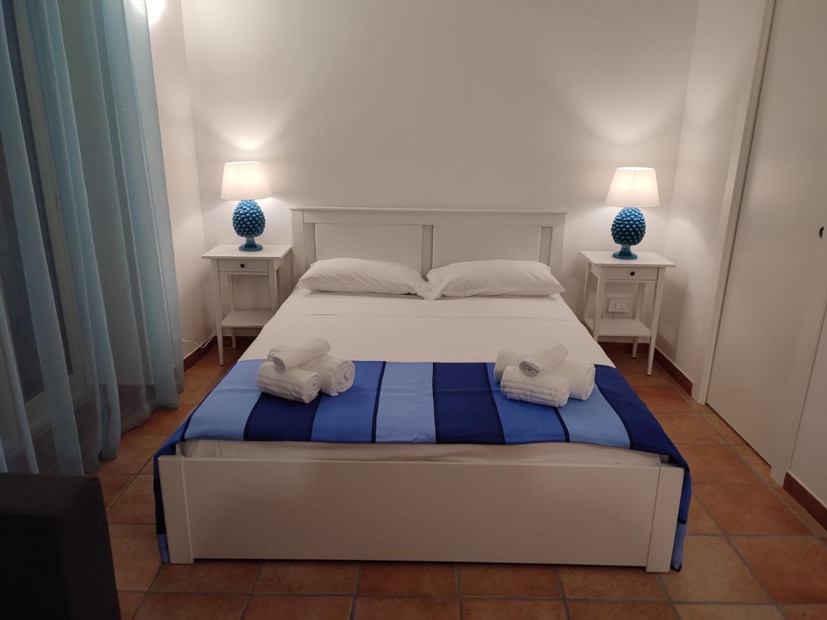 Molo 78 Case Vacanze 切法卢 外观 照片